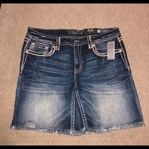 Miss Me Ladies shorts